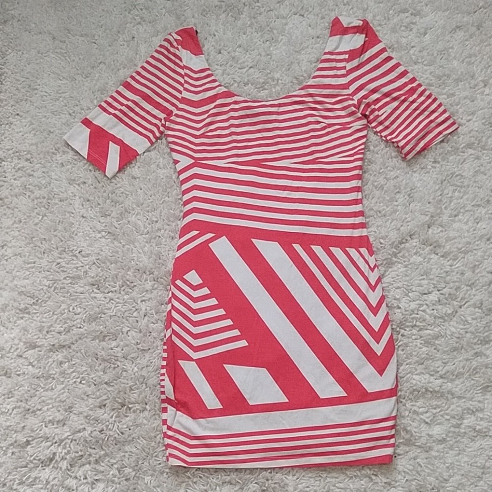 Bebe dress